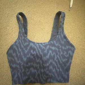 arie tank top size small
